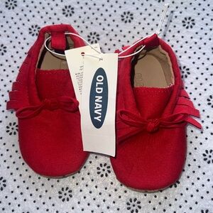 🛍NWT 🛍Cute Little BABIES Shoes, size 3-6 MONTHS